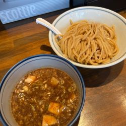 濃厚つけ麺　1,000円