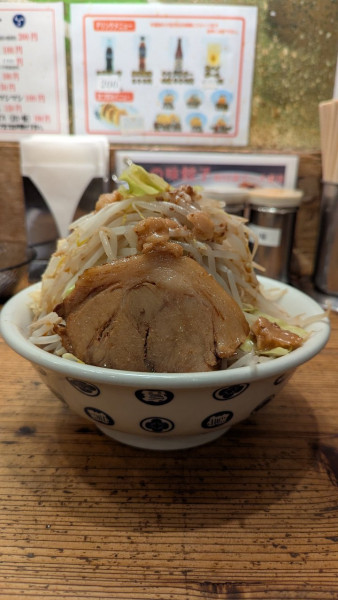 「濃厚雷そば中」@雷 千葉駅前店の写真