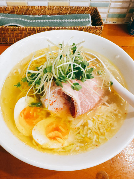 「味玉入り塩SOBA」@麺屋 Hulu-luの写真