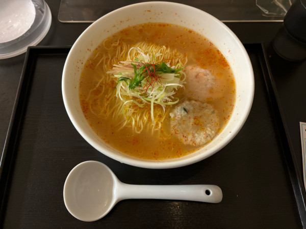 「あら炊き辛塩らーめん（中辛）」@麺屋 海神の写真