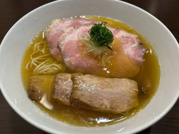 「焼豚煮干しそば」@中華そば 卯月屋の写真