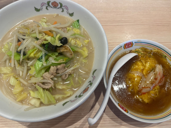 「チャンポン+ジャストサイズ天津飯」@餃子の王将 東川口戸塚店の写真