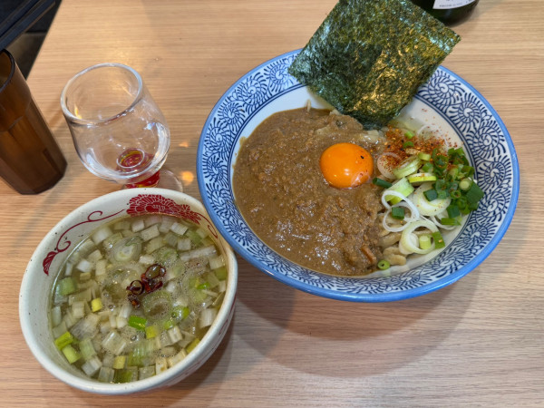 「牡蠣味噌かま玉つけそば 他」@中華そば専門 とんちぼの写真