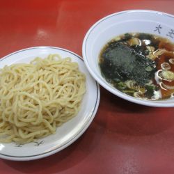 つけ麺（800円）