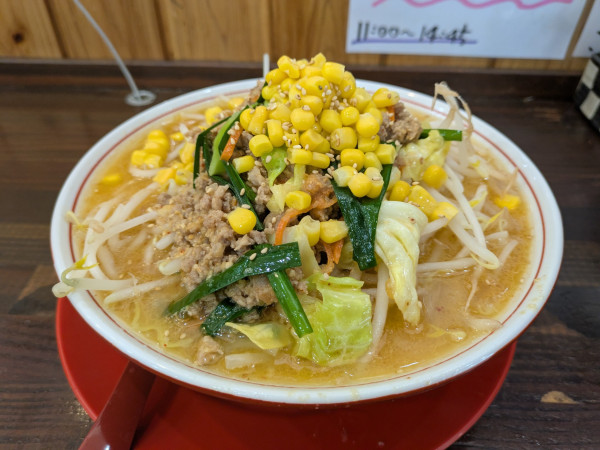 「超濃厚！味噌󠄀感倍増グランドSAPPORO(麺300g)」@ラッキー食堂まとや 千曲店の写真