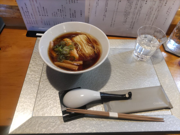 「黒醤油ラーメン」@ramen rise nijiの写真