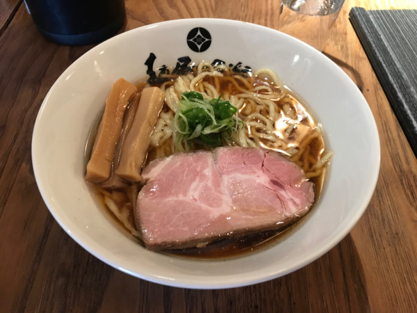 「煮干し醤油ら～麺 900円 + クーポン大盛り」@麺屋吟治 zeroの写真