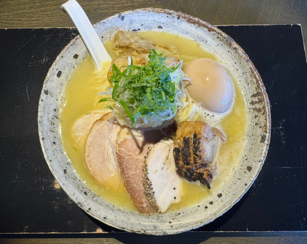 「帆立鶏白湯special」@雨は、やさしく No.2の写真