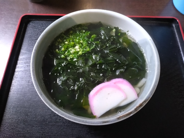 「わかめうどん500円」@阿讃亭の写真