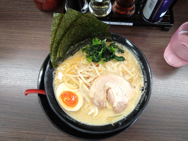 「味噌ラーメン 920円」@横浜家系ラーメン 木村家 青森観光通店の写真