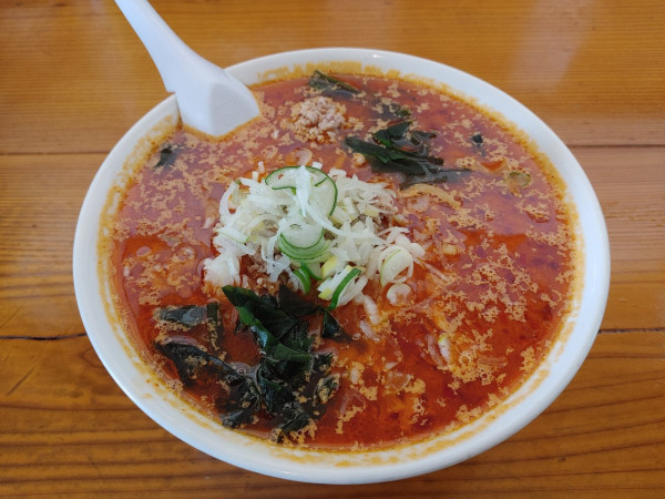 「担々麺　大盛り　900+100円」@ほまれ食堂の写真