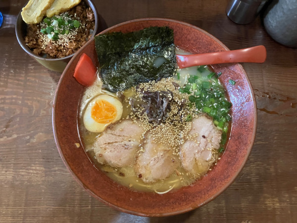 「ラーメン+ラーユご飯」@分田上の写真