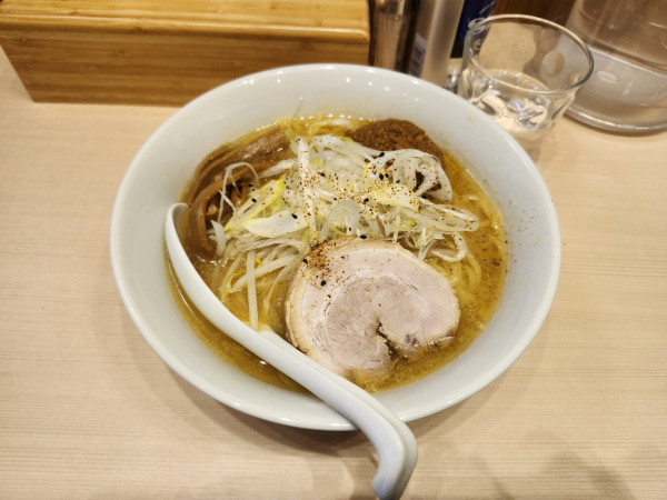 「【限定】カレーミソラーメン」@中華ソバ ちゃるめの写真