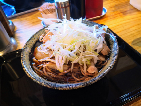 「肉そば（630円）」@立喰い肉そば・肉うどん のじろうの写真