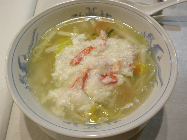 「【季節限定】牧場野菜と蟹肉の餡かけ汁そば（1,760円）」@洋食・中華レストランフィリーの写真