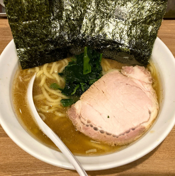 「ラーメン 850円」@家系らーめん やなぎやの写真