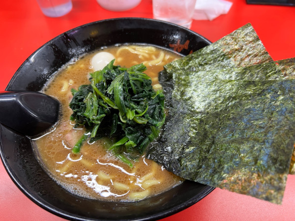 「らーめん+ほうれんそう」@せい家 錦糸町店の写真