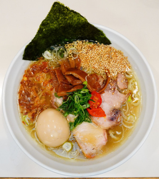 「味玉塩らぁめん」@らぁめん コントレイルの写真