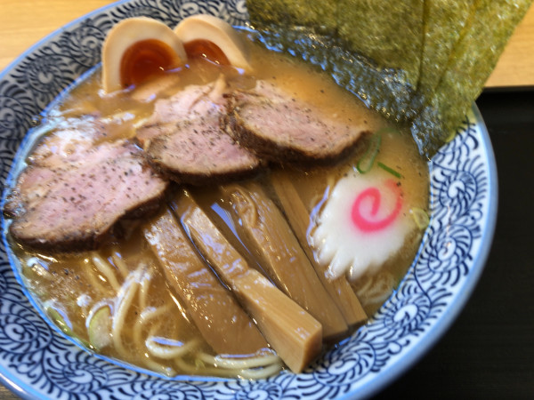 「特製中華そば」@中華そば 青竹の写真