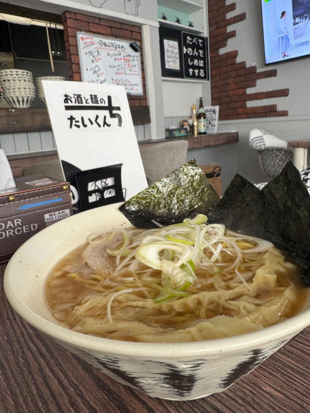 「中華そば　のりトッピング」@お酒と麺のたいくんちの写真