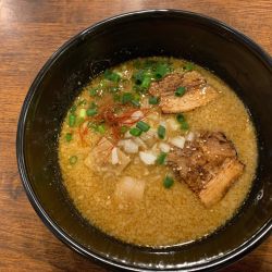 味噌ラーメン赤（冬季限定）