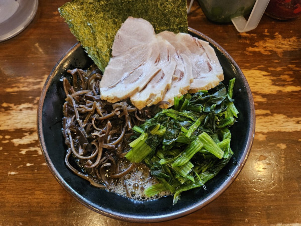 「チャーシューメン」@横浜家系ラーメン 家家家 飯田橋店の写真