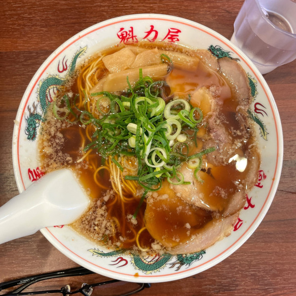 「特製醤油ラーメン」@ラーメン魁力屋 町田中町店の写真
