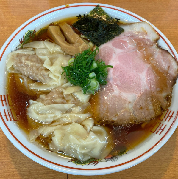 「醤油ワンタン麺 1,180円」@龍聖軒の写真