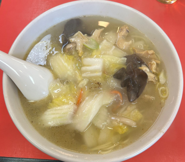 「日本海麺(バイ貝そば)¥1200」@中華料理 新三陽 後楽園店の写真