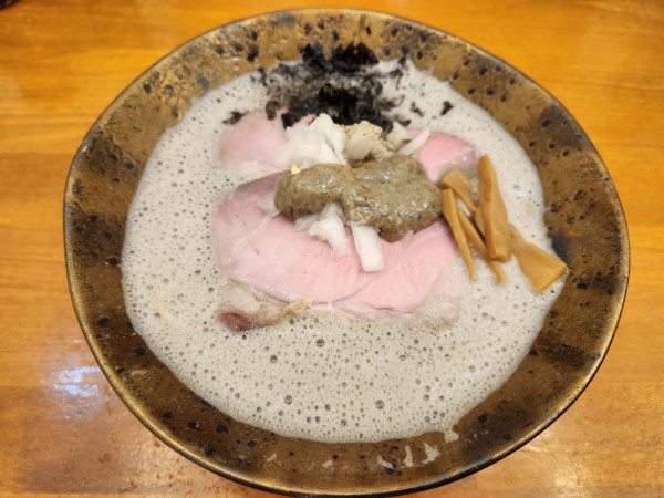 「限定　極濃泡煮干　和え玉」@ど煮干し和渦製麺の写真