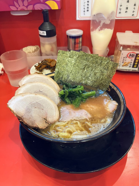 「煮豚チャーシュー麺　ライス✖️3」@横浜家系ラーメン 大輝家の写真