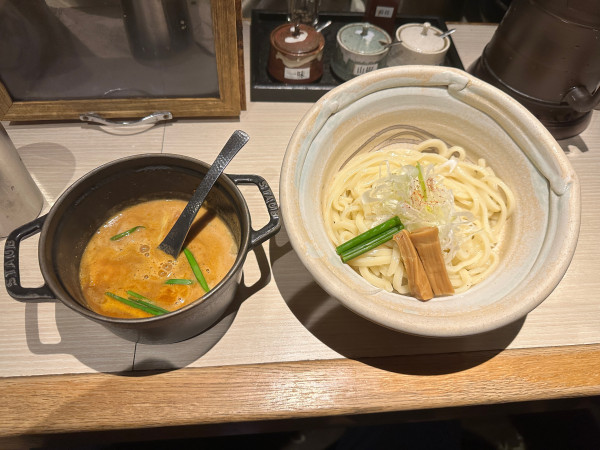 「辛味噌にんにくつけ麺」@鷄魚介 ほそ道の写真