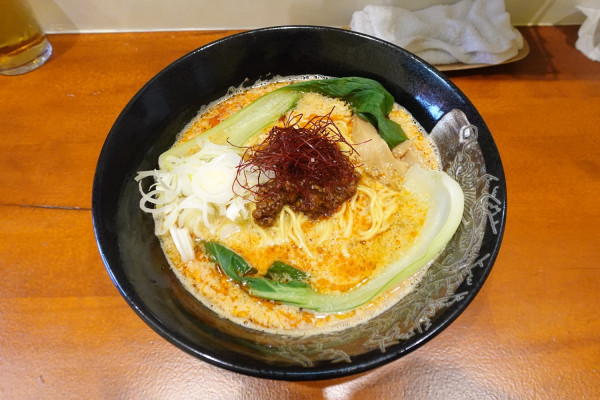 「坦々麺汁あり（濃厚胡麻スープ）￥１２００」@中華蕎麦 也の写真