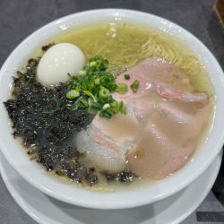 牡蠣塩ラーメン