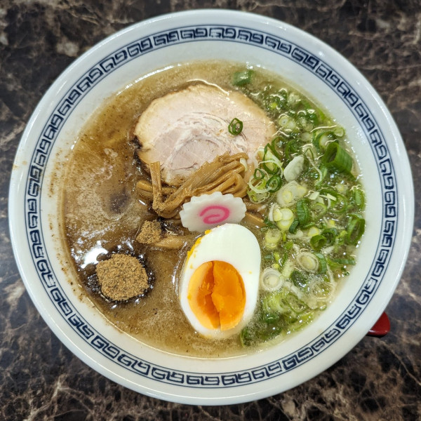 「中華そば￥850+羽根つき餃子￥35075」@めんめんの写真