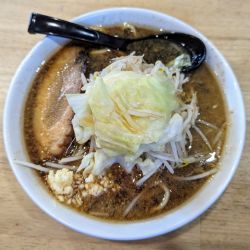 ラーメン　￥880