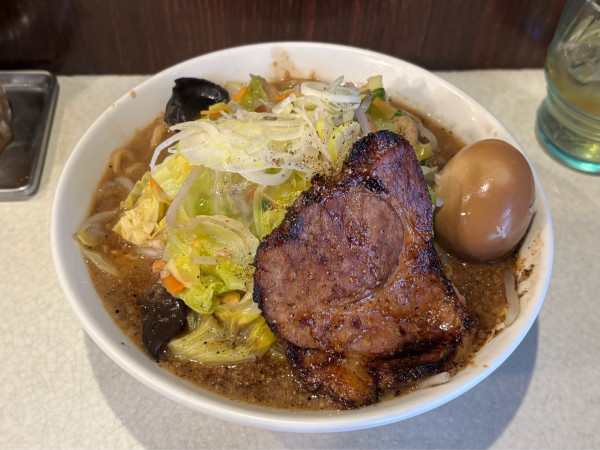 「背あぶらしょうゆたんめん並（1150）」@麺処 まるよし商店の写真