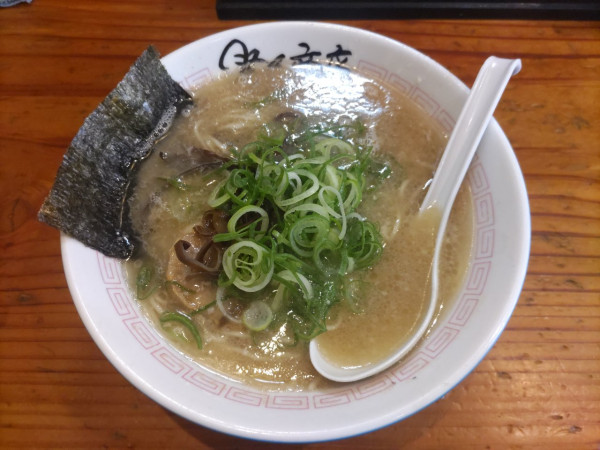 「ラーメン 800円」@ラーメンSHOP 祭尾商店の写真