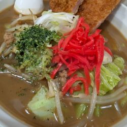 ソースらーめん・ハムカツ増し