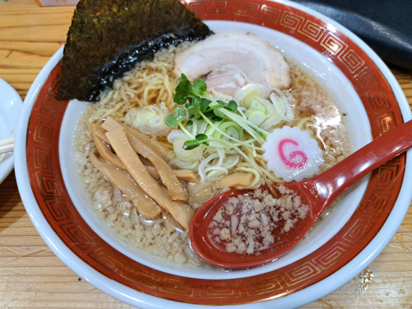 「背脂中華そば」@中華ソバ ハマダヤ 50号バイパス店の写真