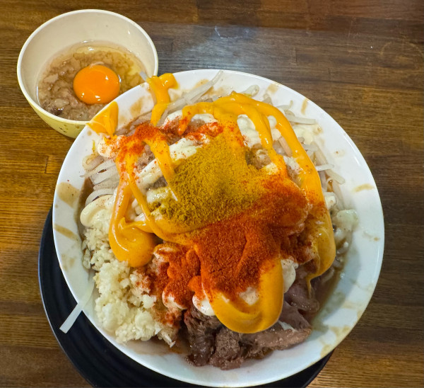 「シンカレーラーメン➕マヨネーズ・辛いヤーツ・アブタマ」@道の途中の写真