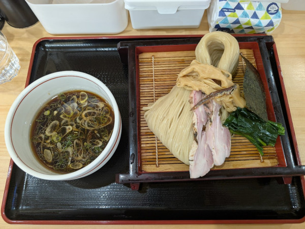 「冷やし煮干し醤油つけ麺」@NAGASHARIの写真