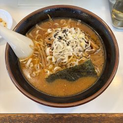 味噌ラーメン880円