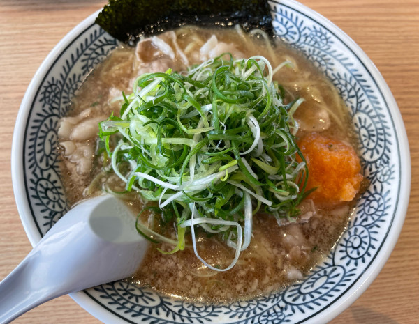 「熟成ネギ肉蕎麦」@丸源ラーメン 三ツ境店の写真