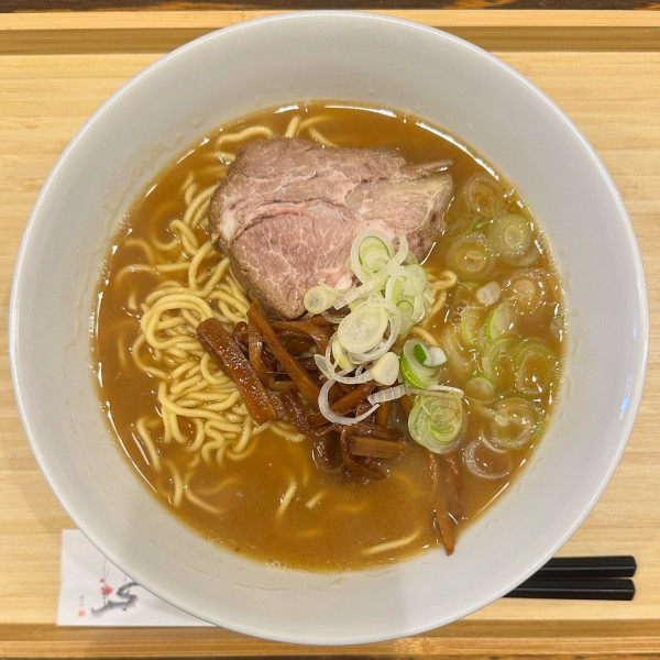 「旭川ラーメン醤油」@千鶴屋 駒込店の写真