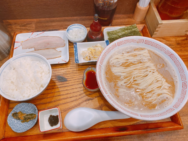 「牡蠣そば定食」@炭火焼濃厚中華そば 大覇道の写真