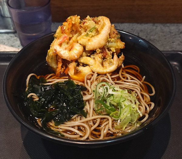 「【3月フェアメニュー】海老かき揚げそば【期間限定】」@名代 富士そば 昭和通り店の写真