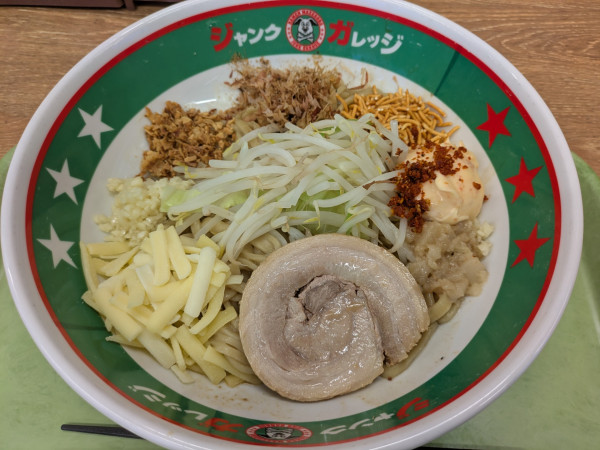 「まぜそば(玉子なし)」@ジャンクガレッジ 太田店の写真