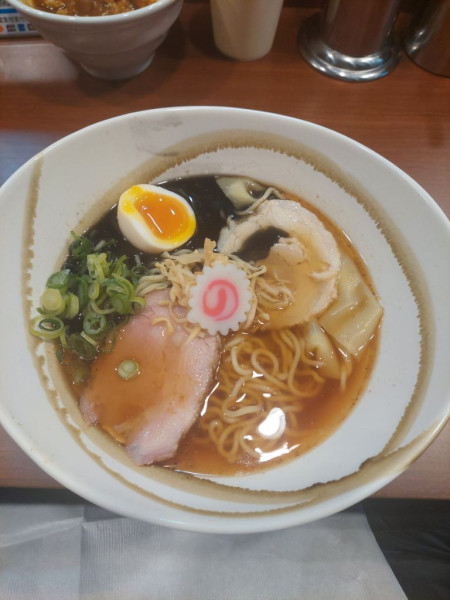 「特上醤油ラーメン」@ラーメンニキ新橋の写真