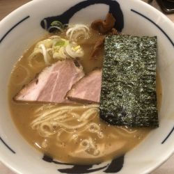 濃厚ラーメン　1,030円